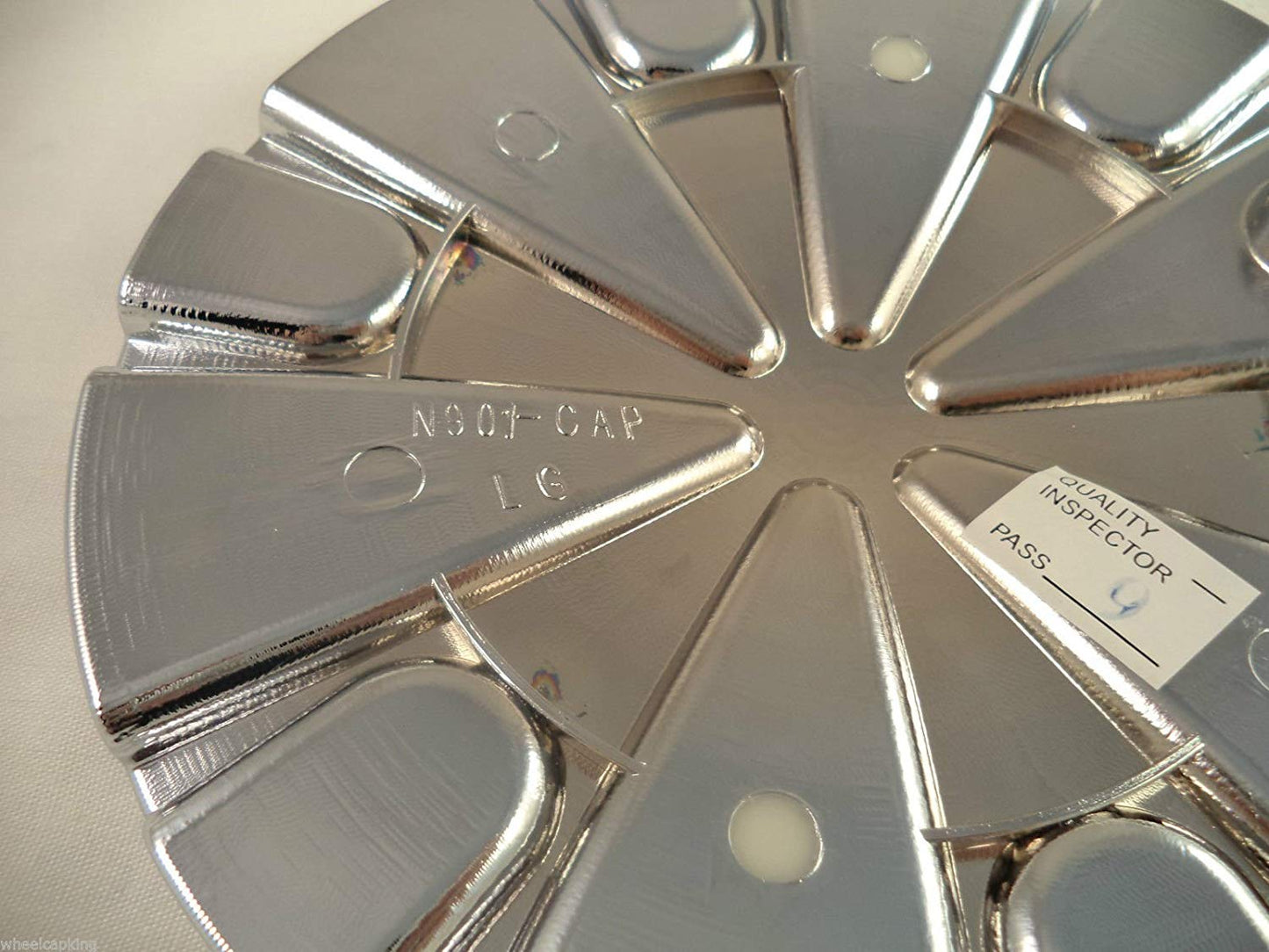 LIMITED M901-CAP Chrome Wheel Center Cap (Set of 1)