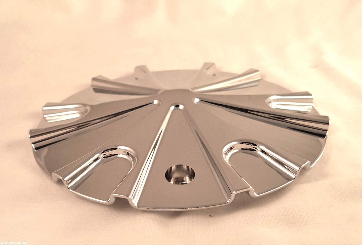 LIMITED M901-CAP Chrome Wheel Center Cap (Set of 1)