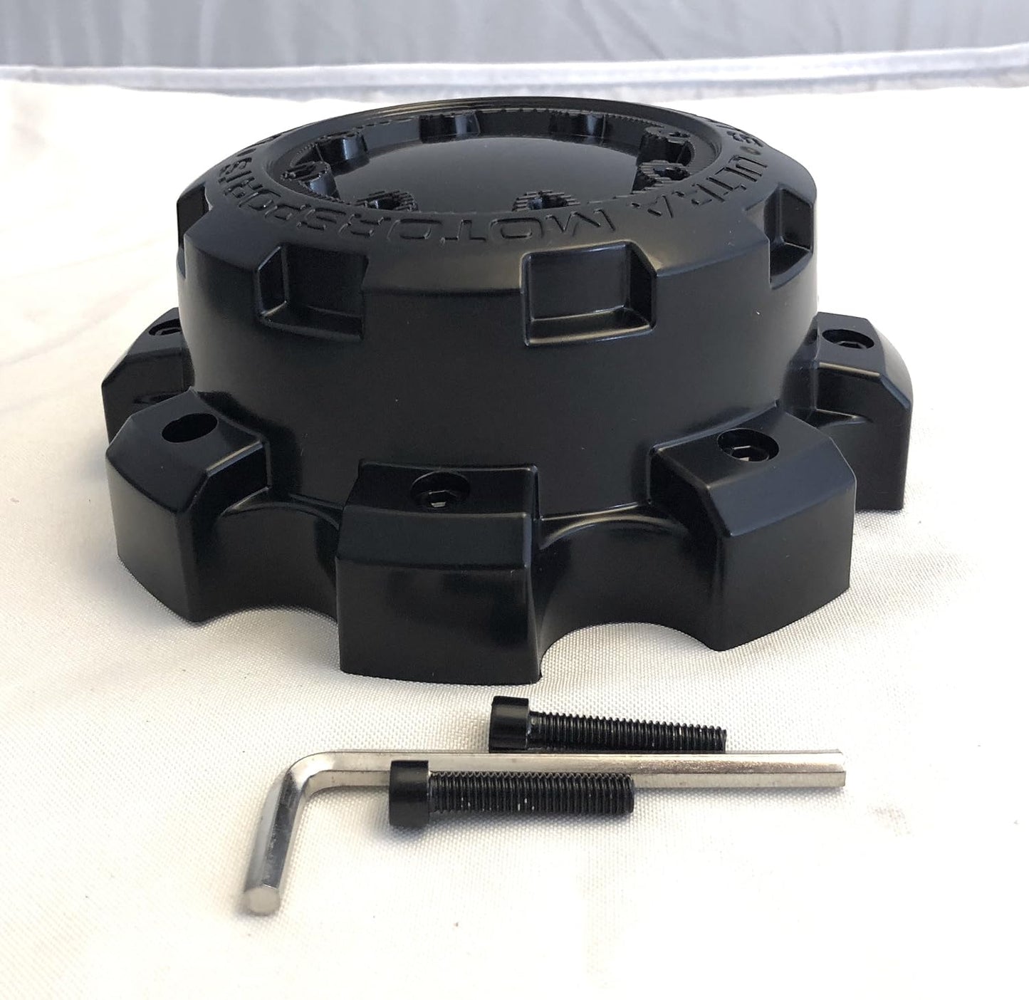 Ultra Wheel Black Wheel Center Cap (Qty 1) p/n # 89-9879 with Bolts (1Pc)