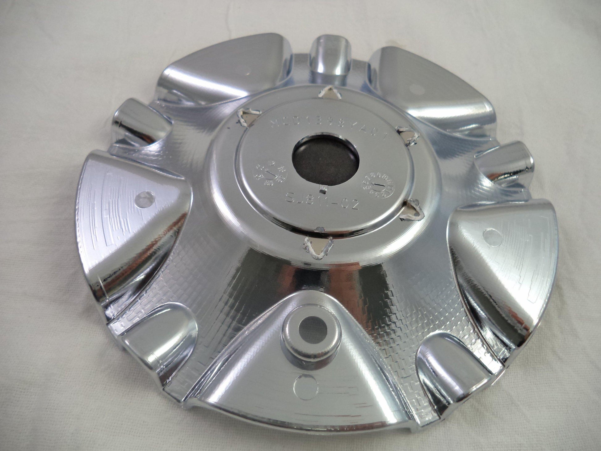 SSC / Sears Chrome Custom Wheel Center Cap # MCD1398YA01 / SJ811-02 (1 CAP)