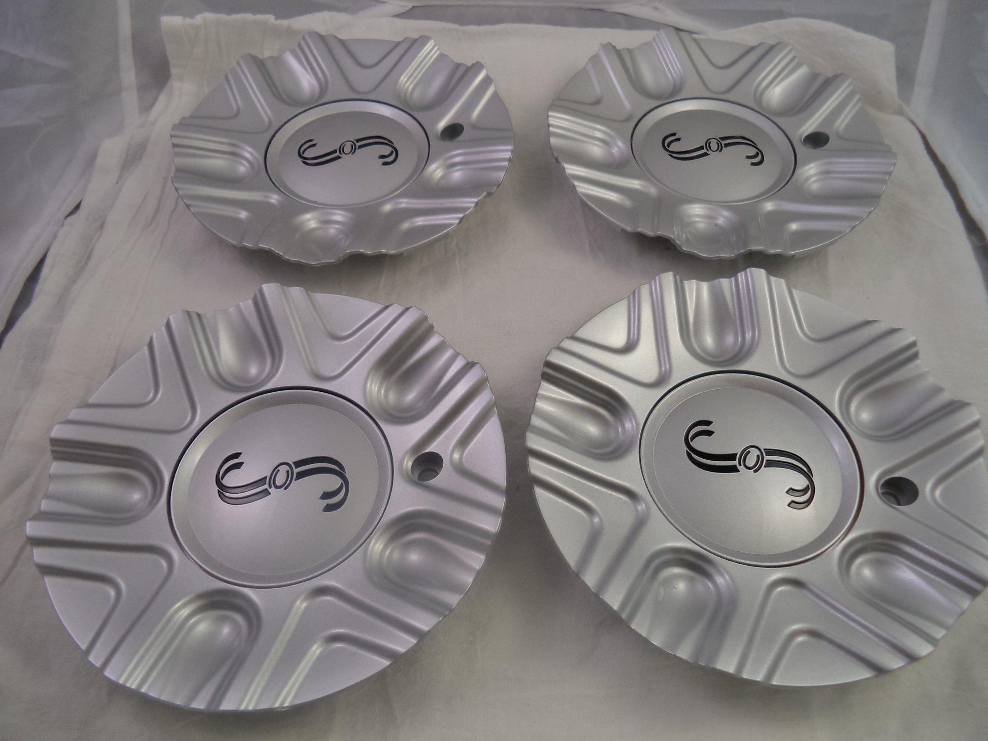 SSC / Sears Silver Custom Wheel Center Cap Caps # MCD1586YA01 / SJ106-18 (4 CAPS)